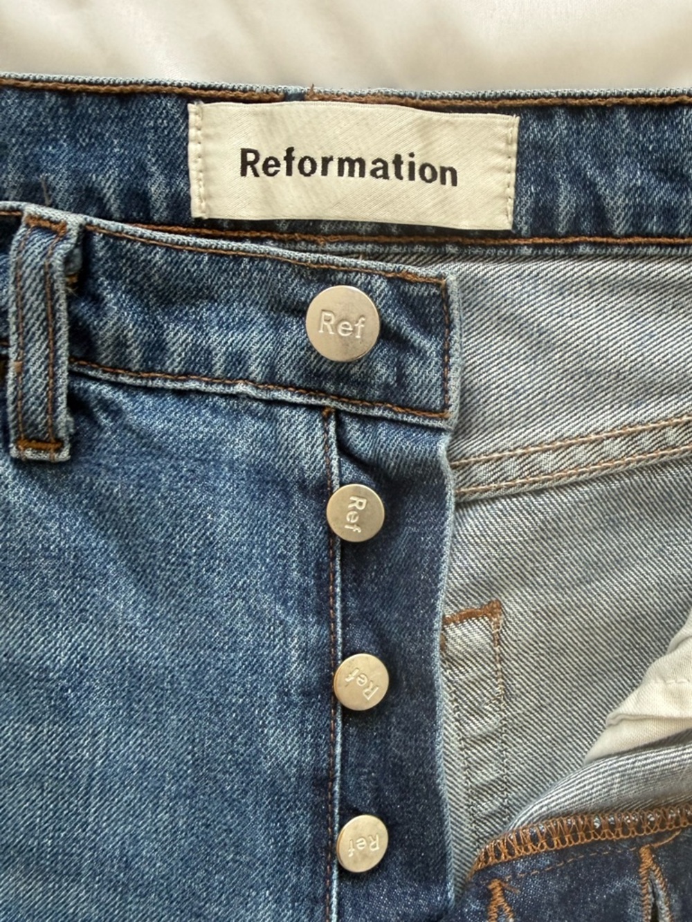 Reformation deadstock denim - Teigen high cigarette in Baltic (26)